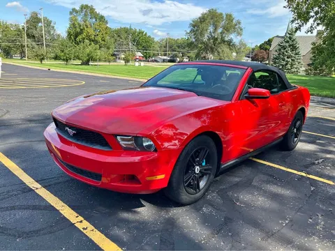 2012 Ford Mustang Convertible 2D