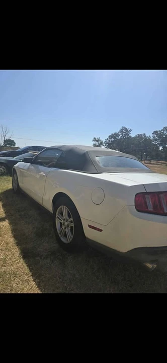 2012 Ford S197 Mustang - Image 5 of 8