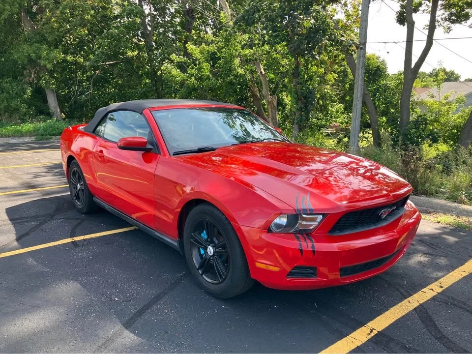 2012 Ford S197 Mustang - Image 4 of 17