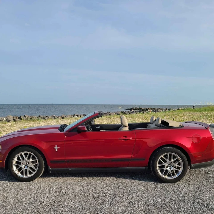 2012 Ford S197 Mustang - Image 3 of 5