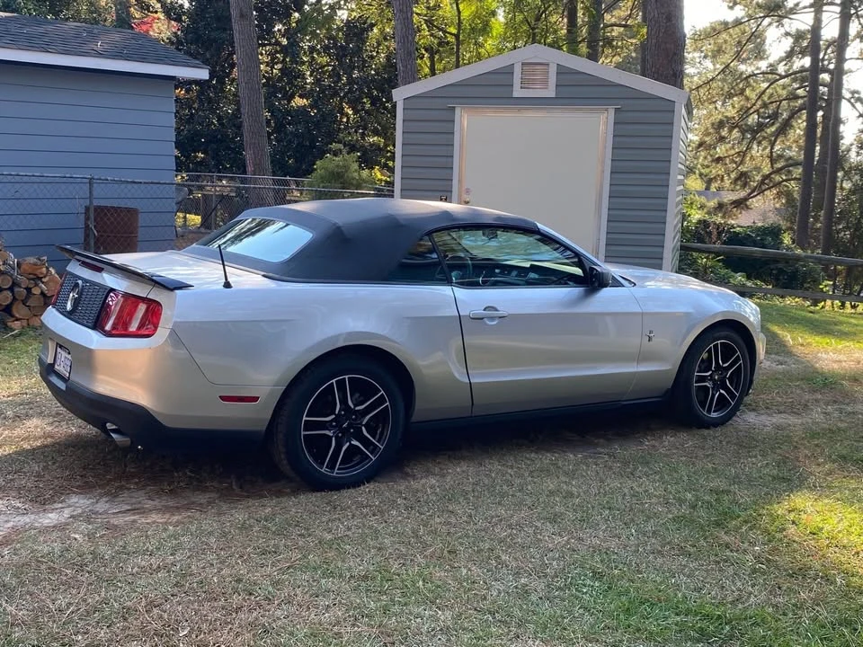 2012 Ford S197 Mustang - Image 2 of 6