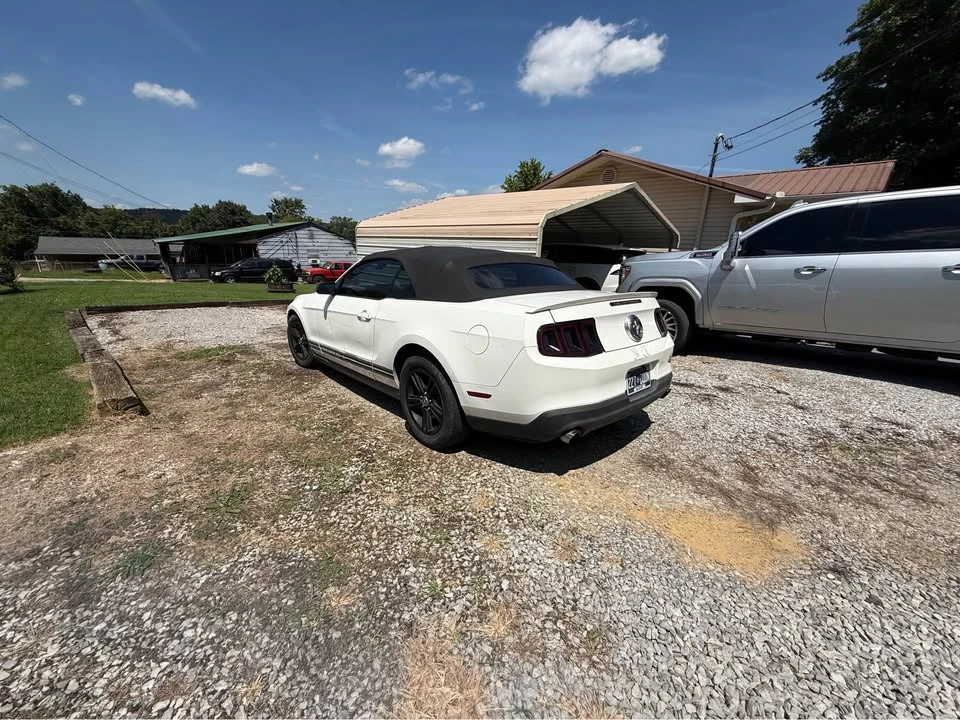 2012 Ford S197 Mustang - Image 3 of 5