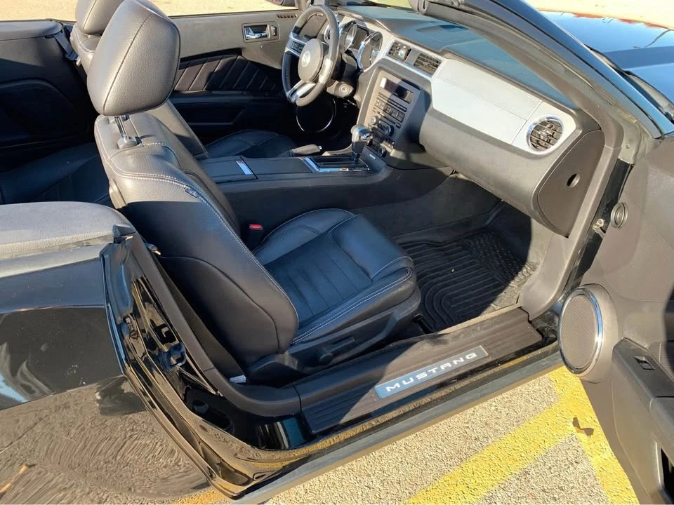 2012 Ford S197 Mustang - Image 8 of 10