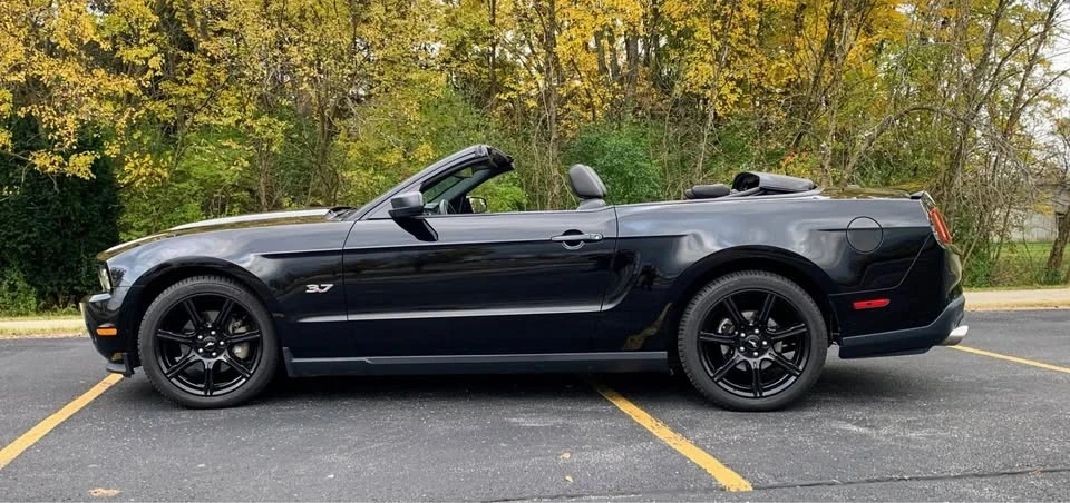 2012 Ford S197 Mustang - Image 2 of 10