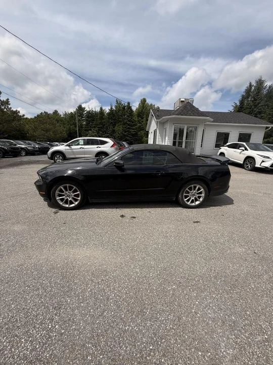2012 Ford S197 Mustang - Image 2 of 13