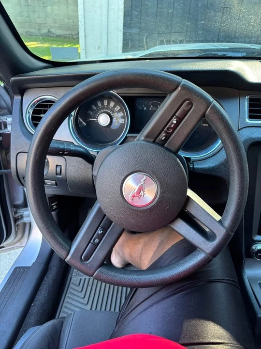 2012 Ford S197 Mustang - Image 9 of 11