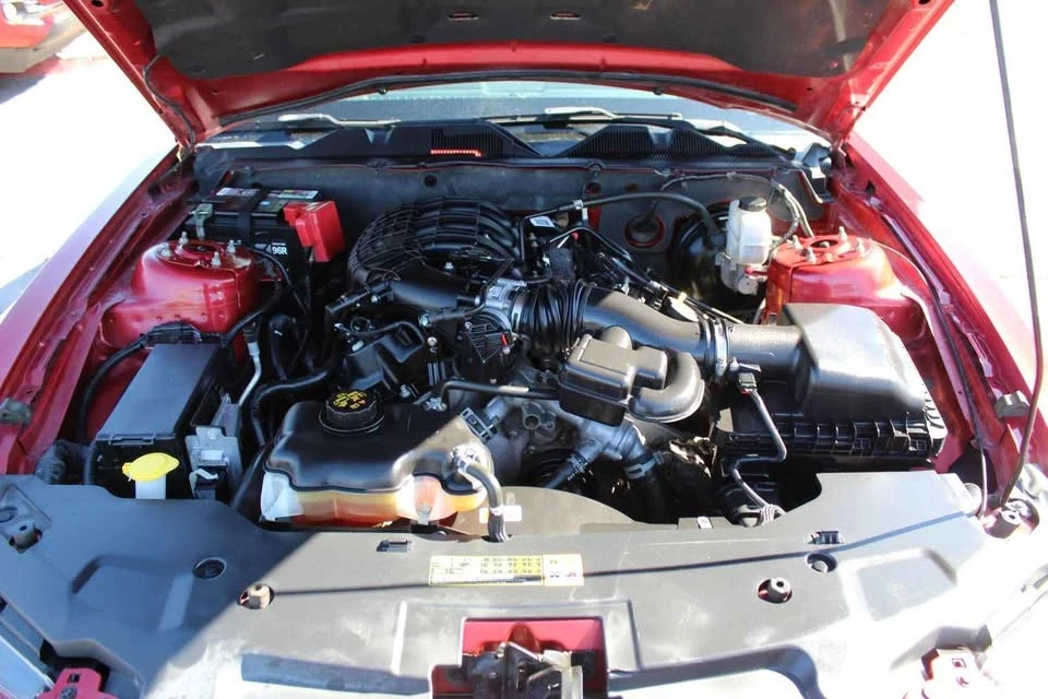 2012 Ford S197 Mustang - Image 13 of 14