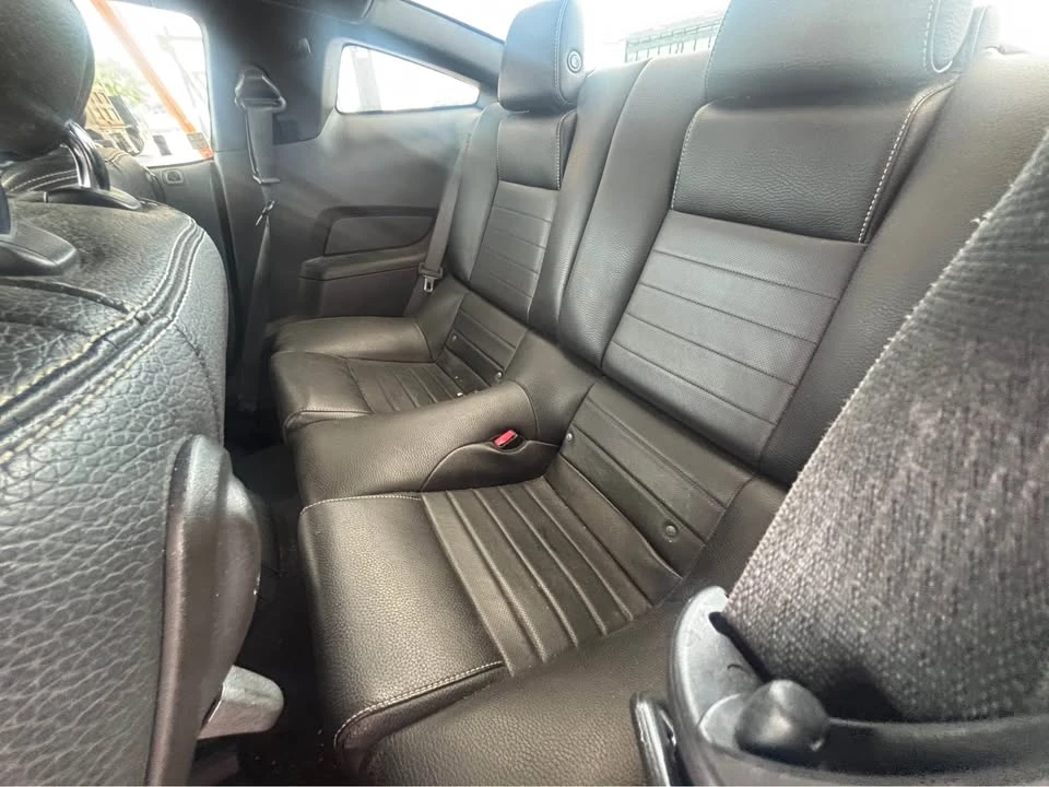 2012 Ford S197 Mustang - Image 7 of 9