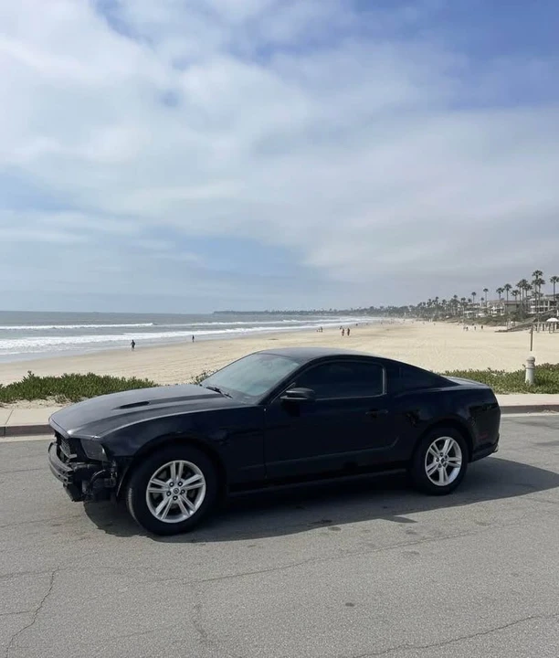 2012 Ford S197 Mustang - Image 4 of 6