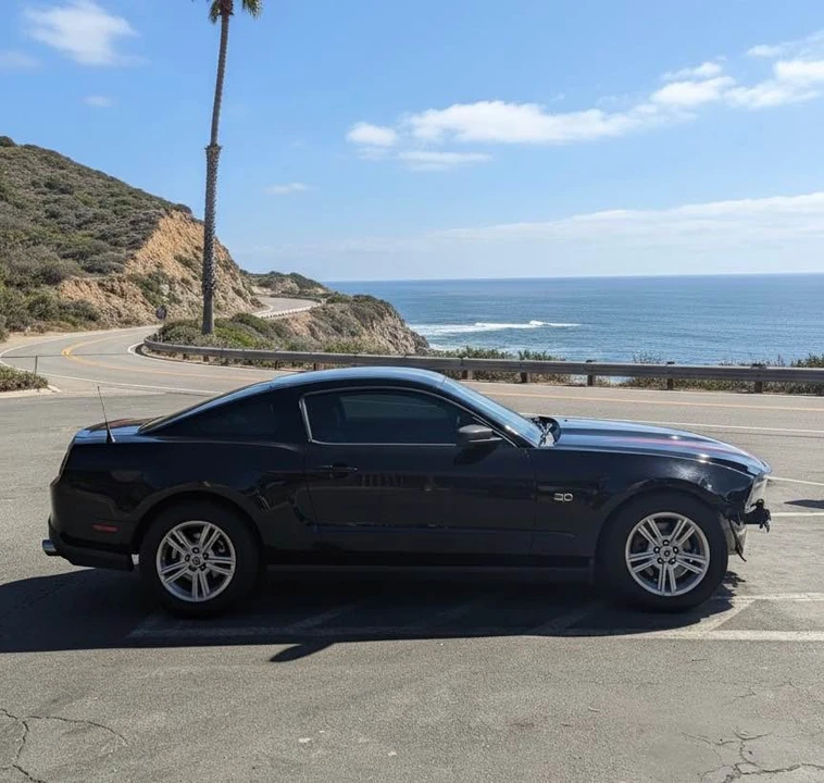 2012 Ford S197 Mustang - Image 3 of 6