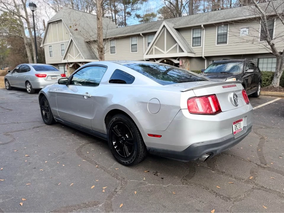 2012 Ford S197 Mustang - Image 8 of 11