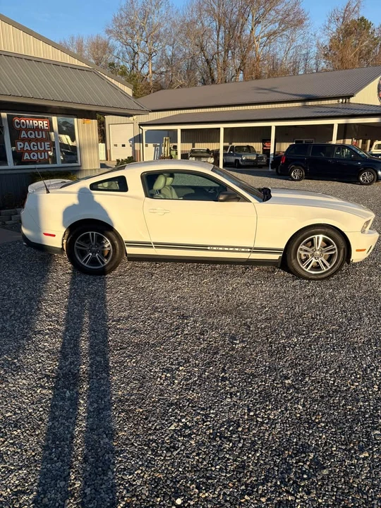 2012 Ford S197 Mustang - Image 2 of 9