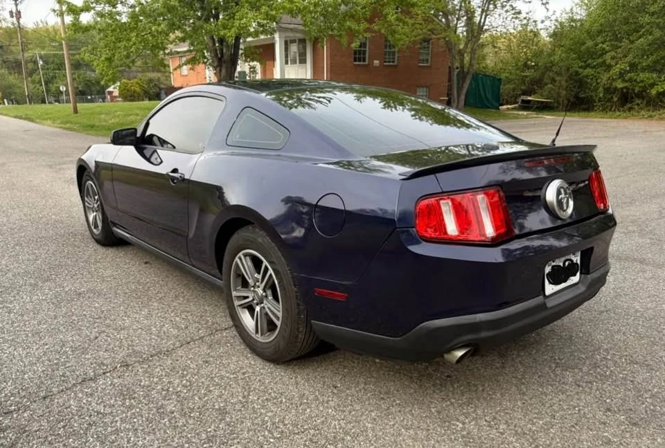 2012 Ford S197 Mustang - Image 5 of 8