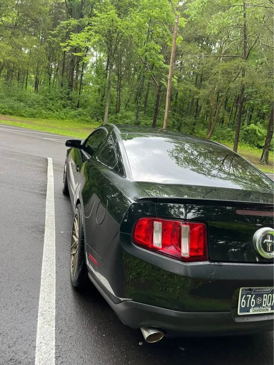 2012 Ford S197 Mustang - Image 10 of 14