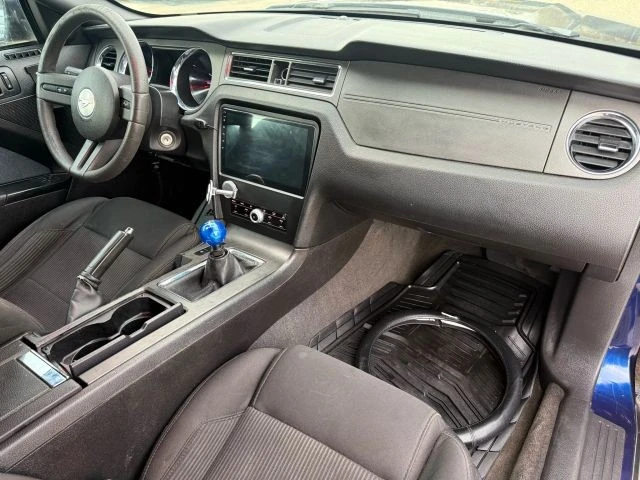 2012 Ford S197 Mustang - Image 6 of 12
