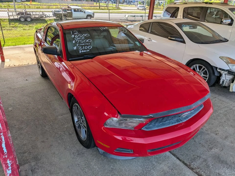 2012 Ford S197 Mustang - Image 2 of 16