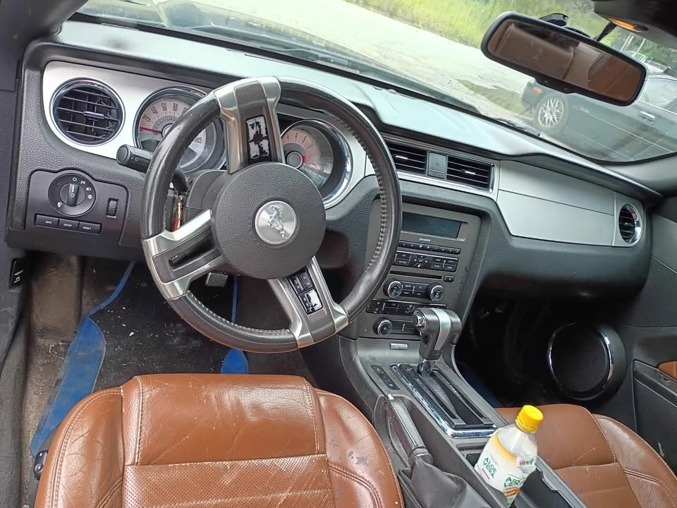 2012 Ford S197 Mustang - Image 5 of 7