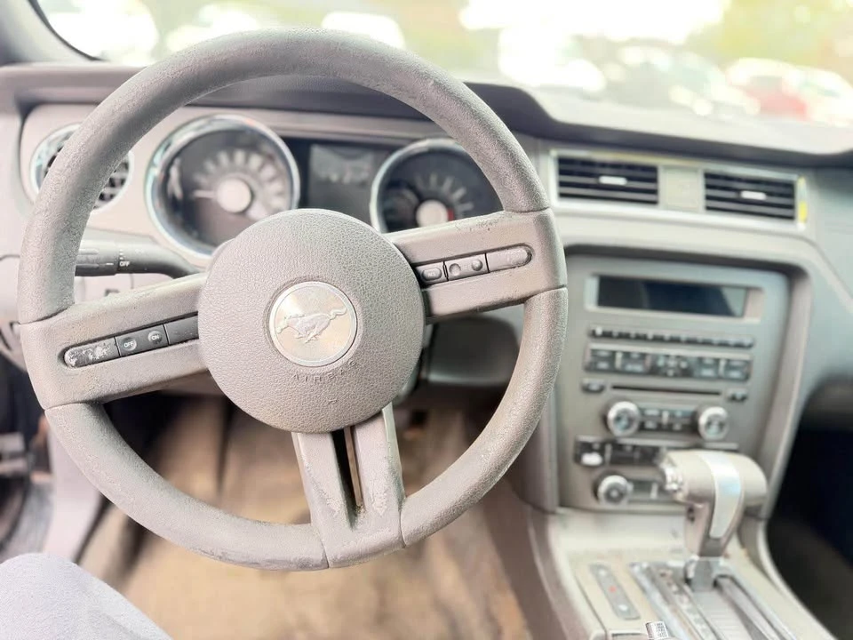 2012 Ford S197 Mustang - Image 7 of 7
