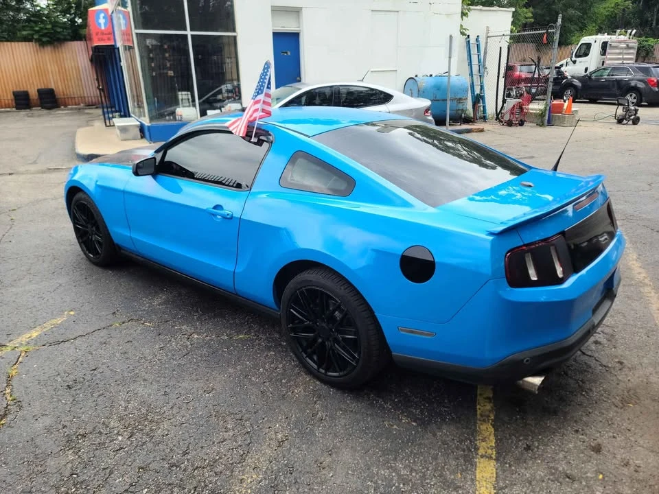 2012 Ford S197 Mustang - Image 6 of 10