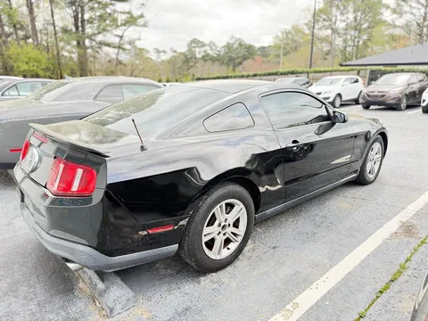 2012 Ford Mustang Coupe 2D