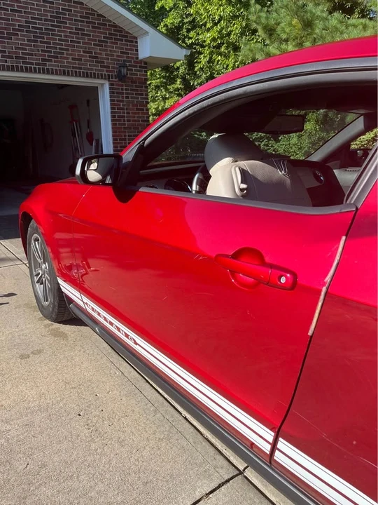 2012 Ford S197 Mustang - Image 2 of 11