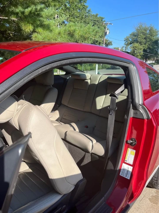2012 Ford S197 Mustang - Image 3 of 11