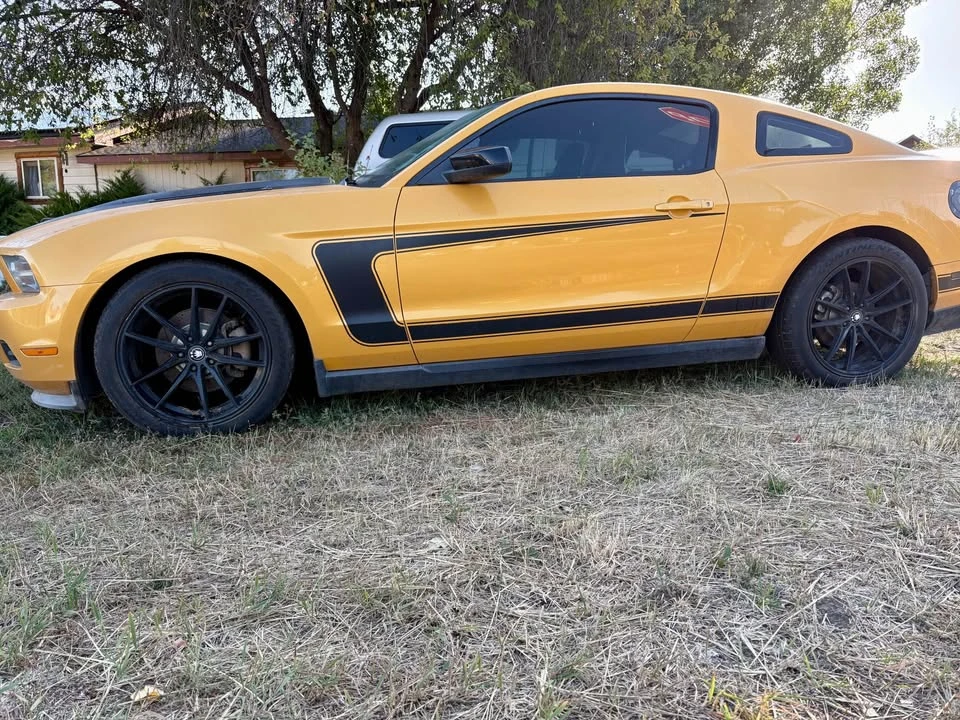 2012 Ford S197 Mustang - Image 2 of 6