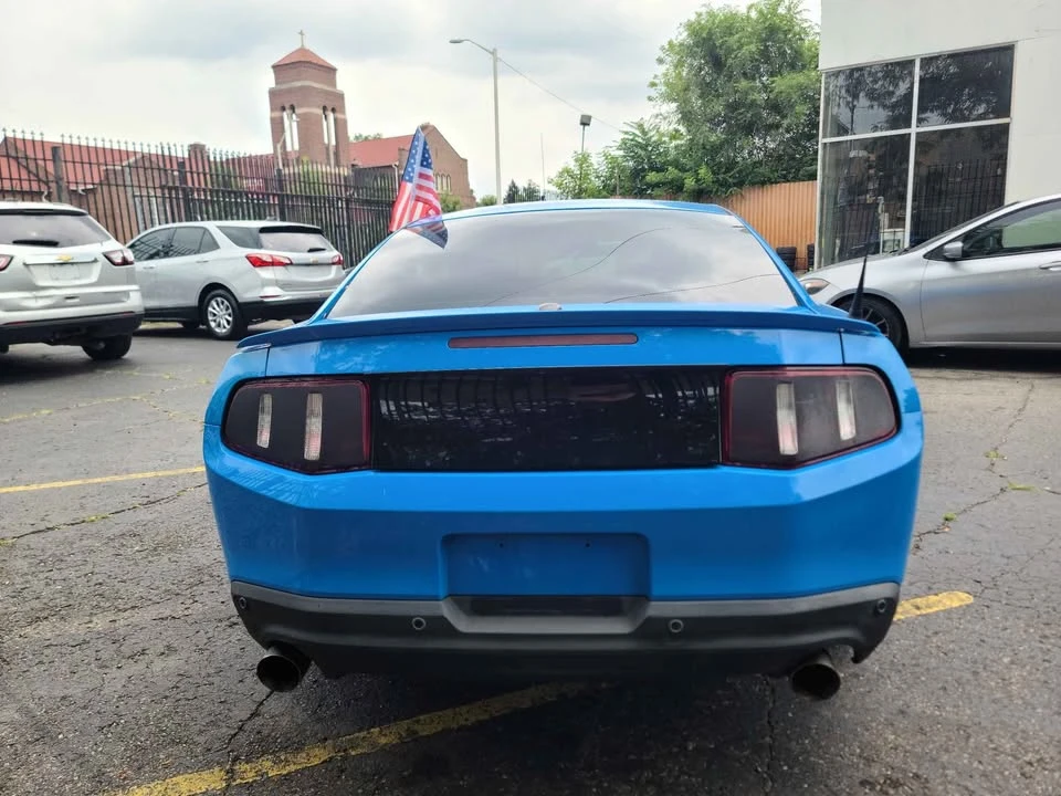 2012 Ford S197 Mustang - Image 9 of 10