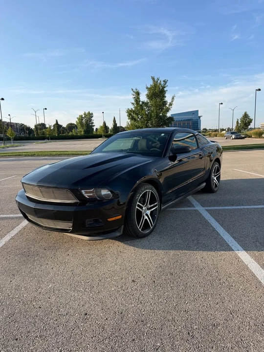 2012 Ford S197 Mustang - Image 11 of 12
