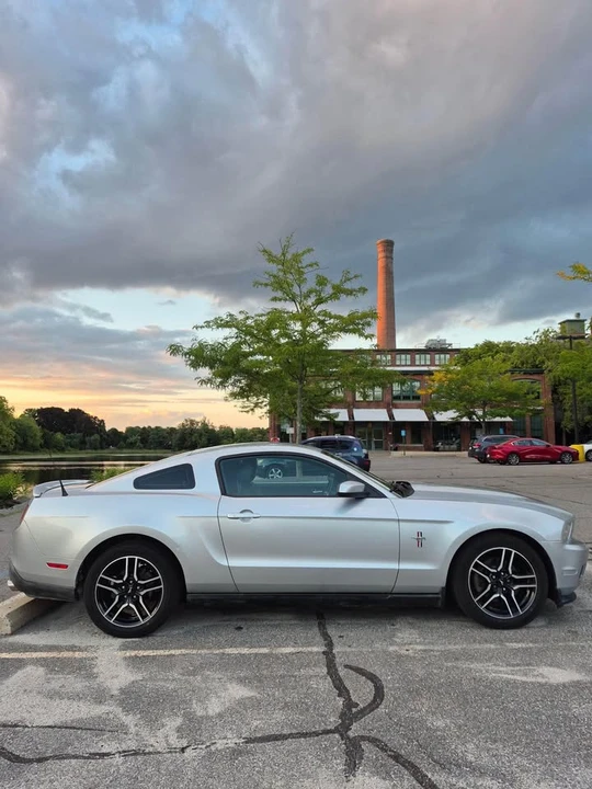 2012 Ford S197 Mustang - Image 7 of 12