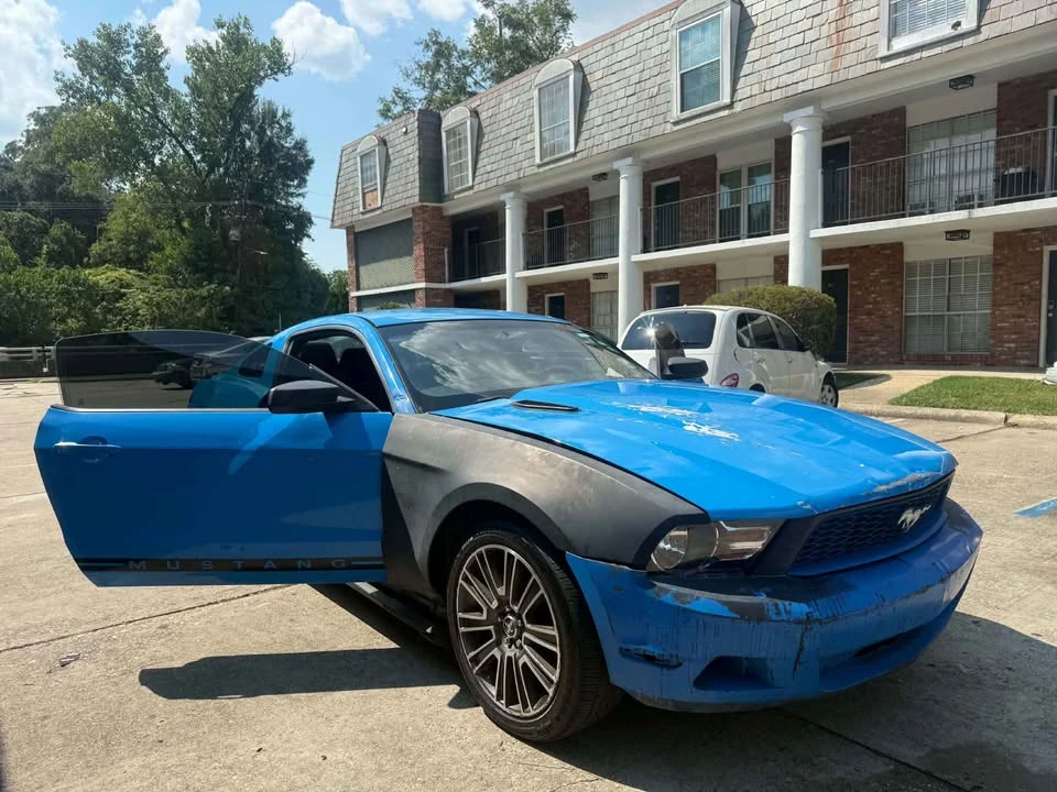 2012 Ford S197 Mustang - Image 3 of 8