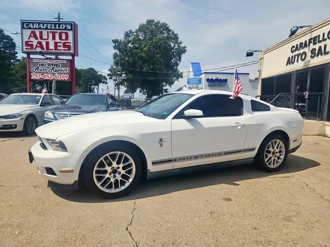 2012 Ford Mustang Coupe 2D