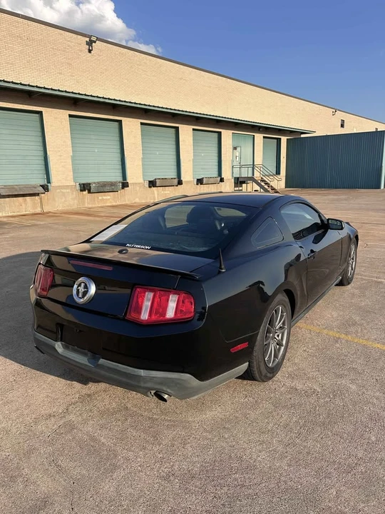 2012 Ford S197 Mustang - Image 4 of 8