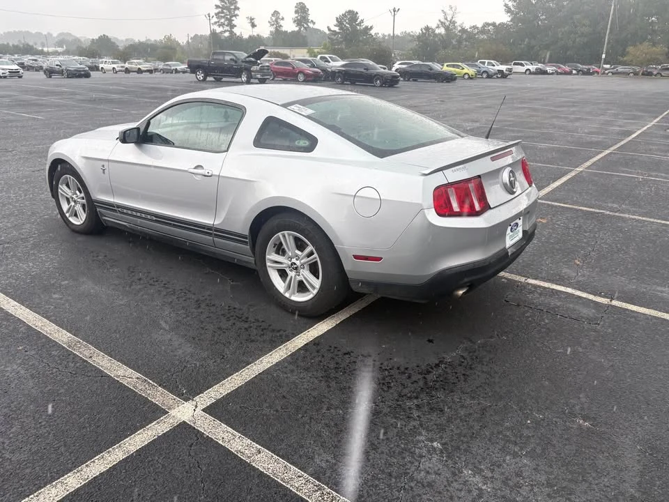 2012 Ford S197 Mustang - Image 2 of 10