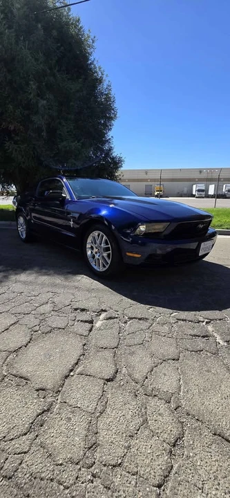 2012 Ford S197 Mustang - Image 2 of 15