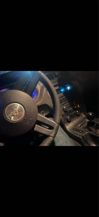 2012 Ford S197 Mustang - Image 2 of 2