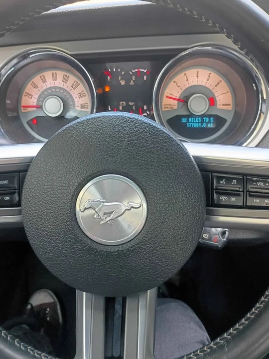 2012 Ford S197 Mustang - Image 13 of 14