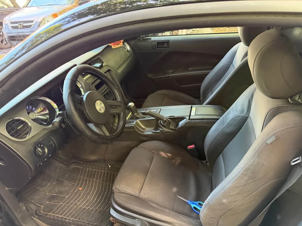 2012 Ford S197 Mustang - Image 11 of 15