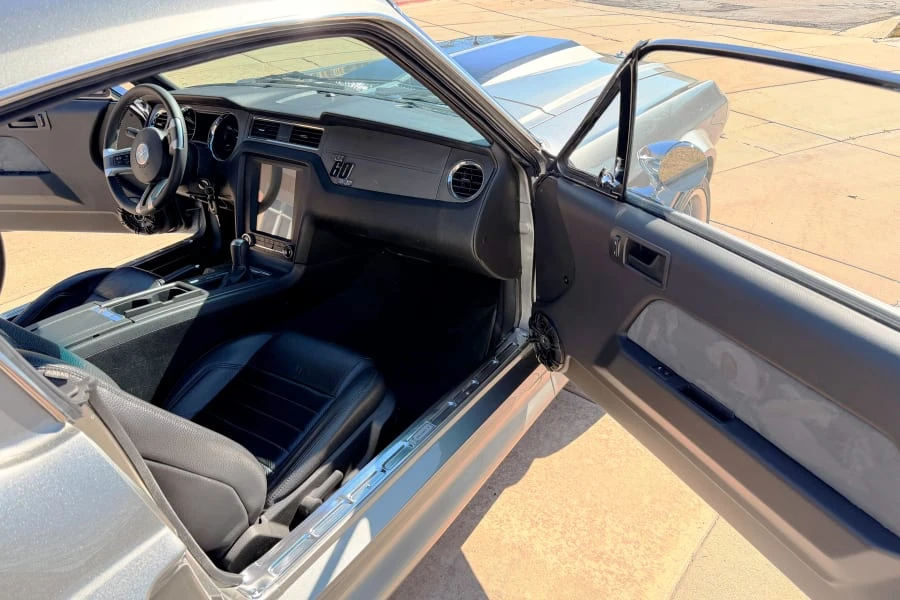 2012 Ford S197 Mustang - Image 14 of 17