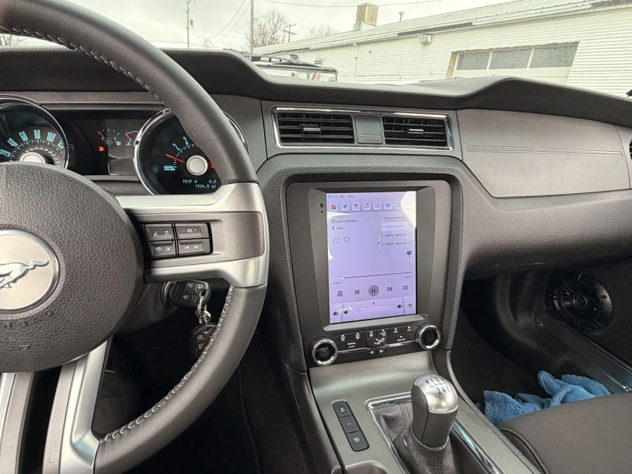 2012 Ford S197 Mustang - Image 16 of 17