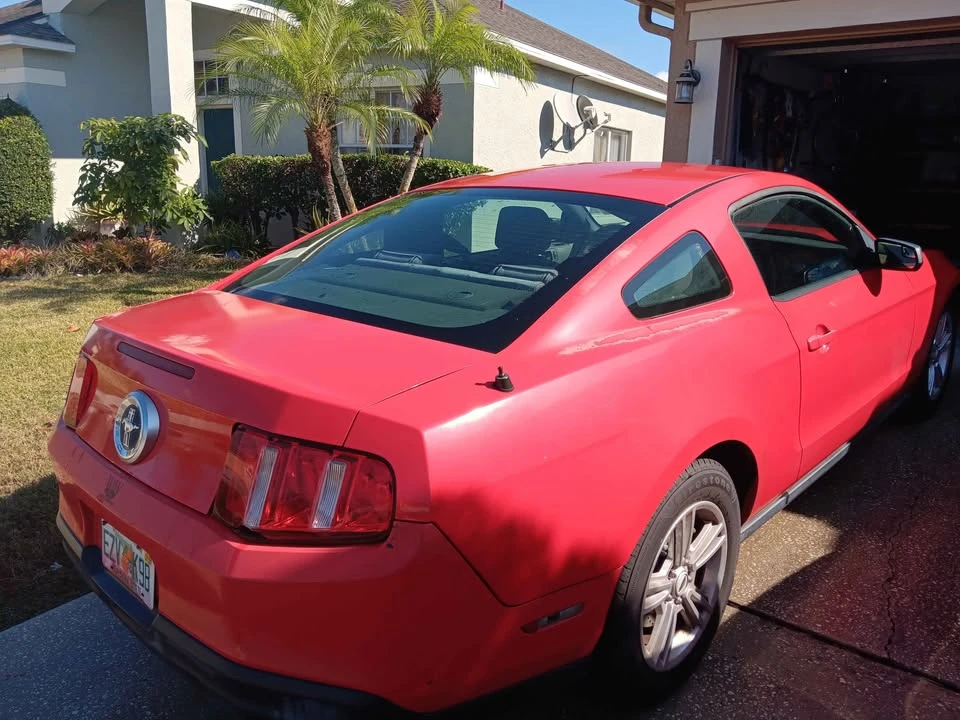 2012 Ford S197 Mustang - Image 9 of 14