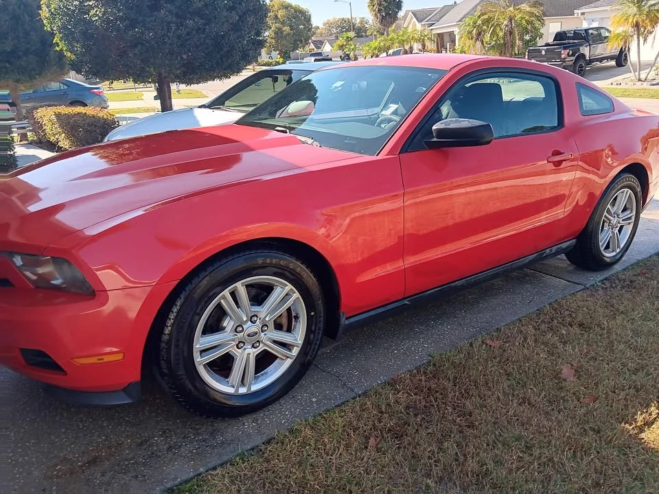 2012 Ford S197 Mustang - Image 10 of 14