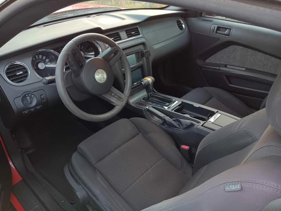 2012 Ford S197 Mustang - Image 4 of 14