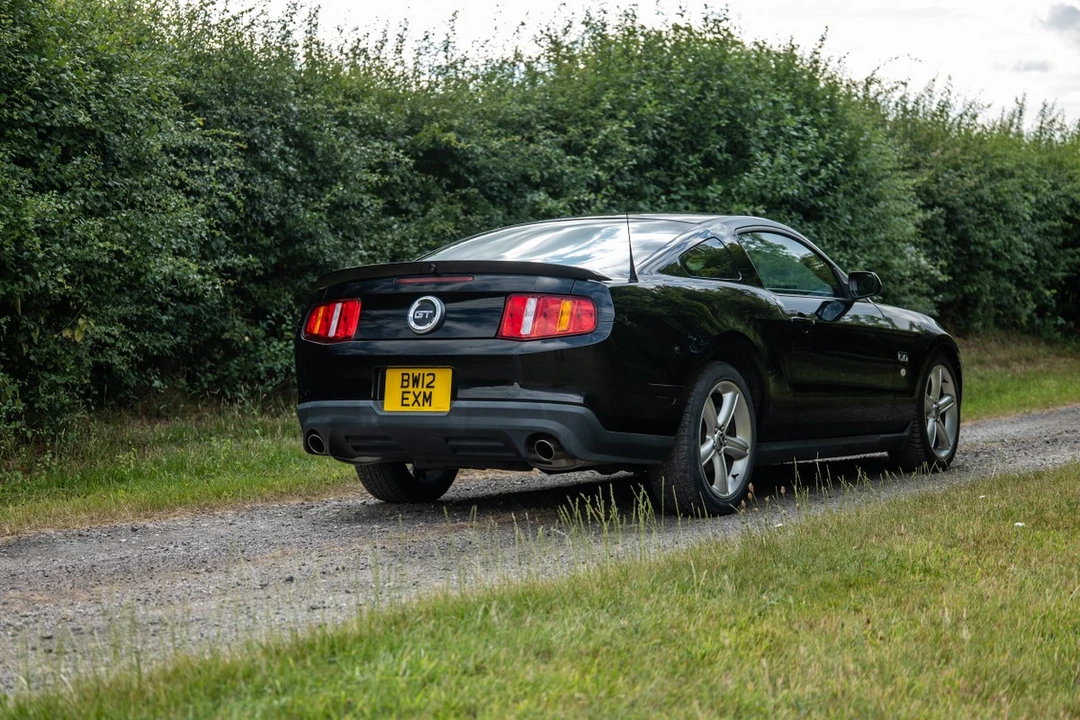 2012 Ford S197 Mustang - Image 7 of 30