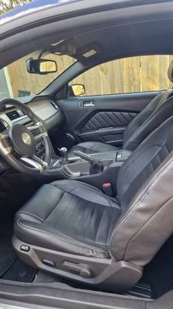 2012 Ford S197 Mustang - Image 11 of 15