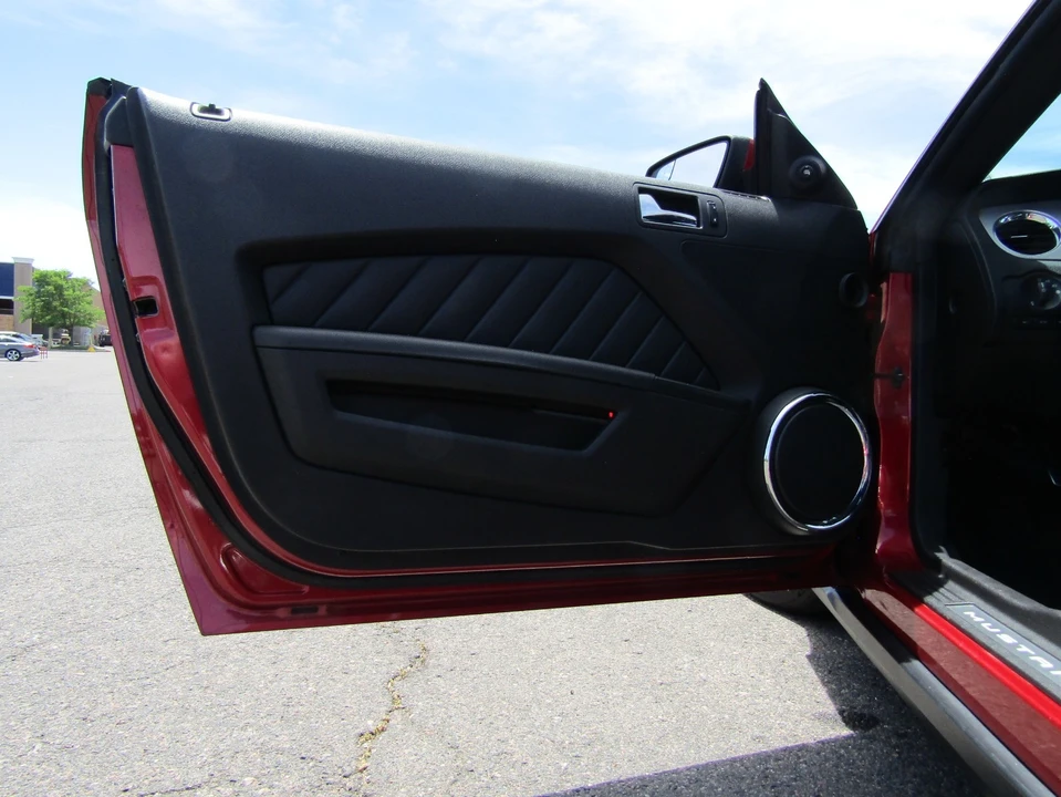 2012 Ford S197 Mustang GT - Image 28 of 31