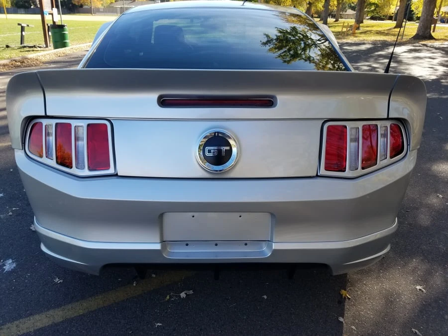 2012 Ford S197 Mustang - Image 8 of 11