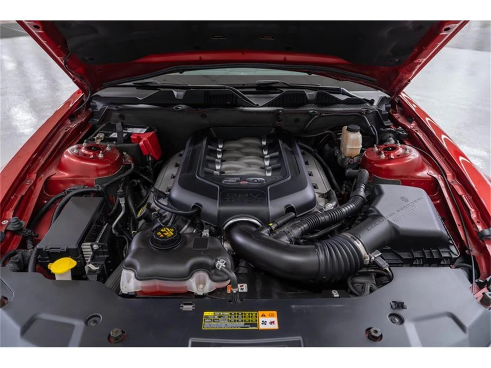 2012 Ford S197 Mustang GT - Image 27 of 31