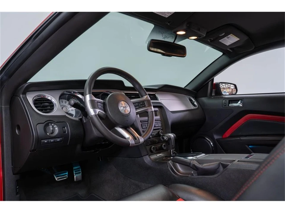 2012 Ford S197 Mustang GT - Image 11 of 31