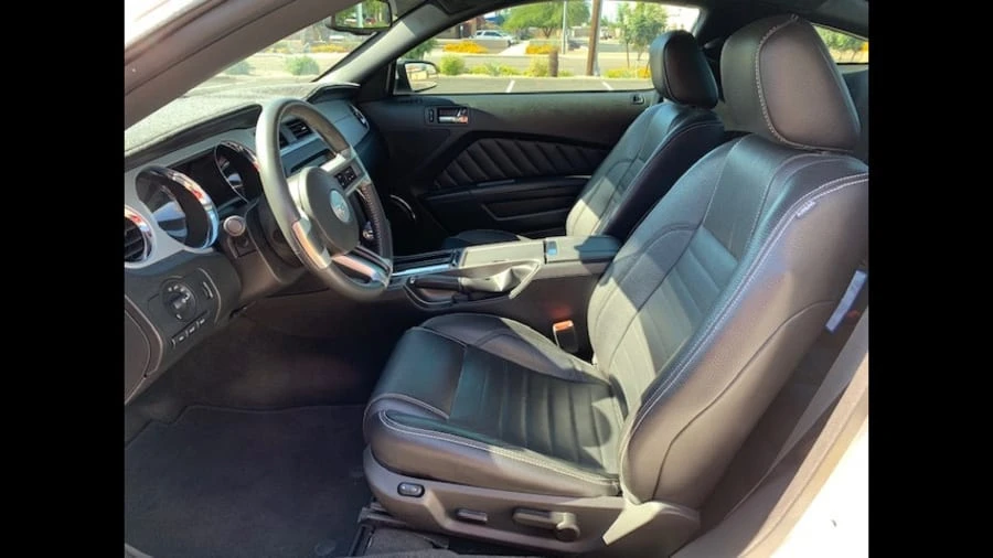 2012 Ford S197 Mustang - Image 4 of 12